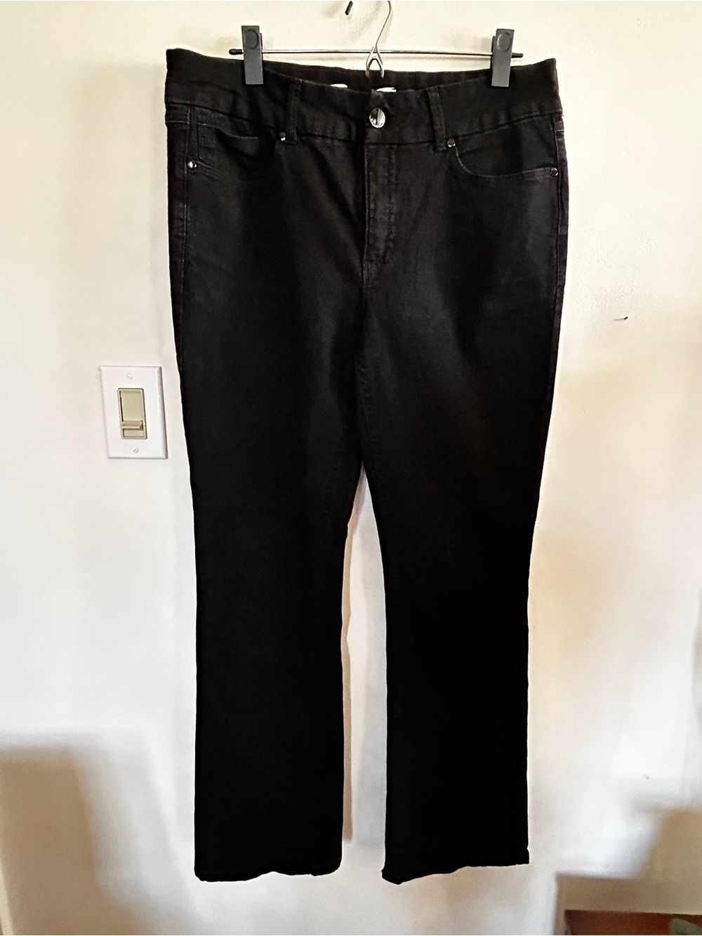 Seven7 Black Denim Jeans with Subtle Stitching Detail